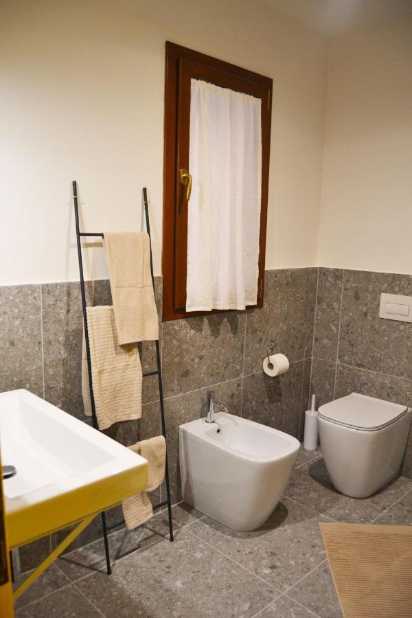 Alto Adriatico Apartments คิออกเจีย ภายนอก รูปภาพ